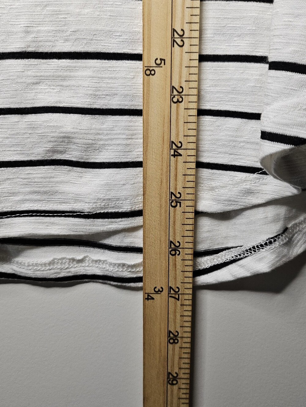 Green Envelope XL Striped V Neck Tee White Black Short Sleeve Soft Stretch Top - Picture 10 of 10